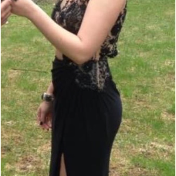 Prom dress - Picture 2 of 3
